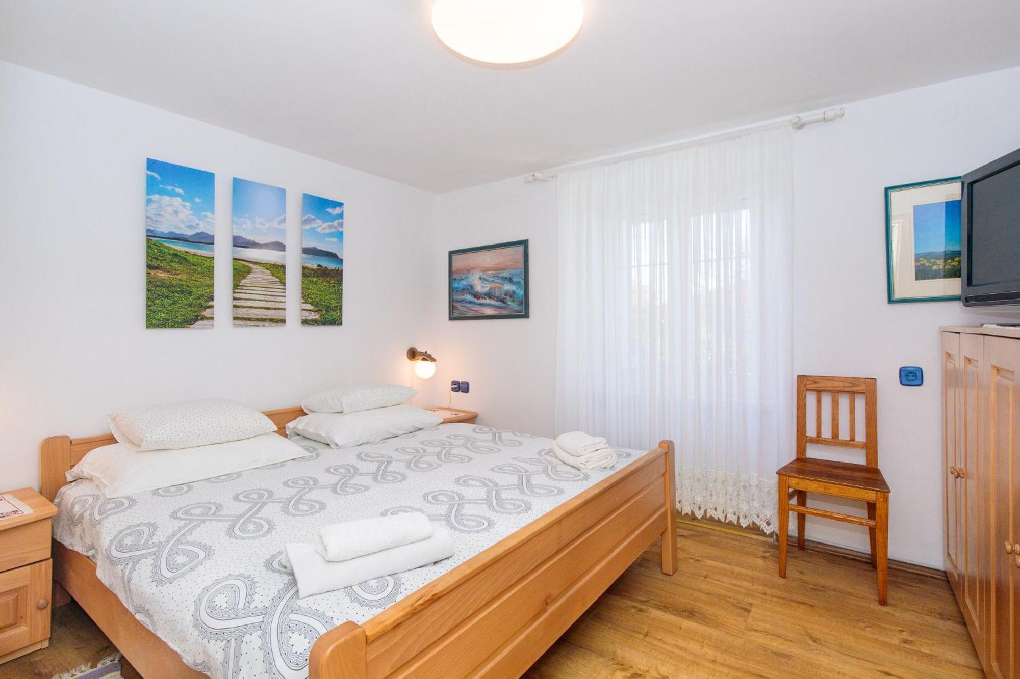 Apartment Villa Marija, Pinezici Krk Town Exteriör bild