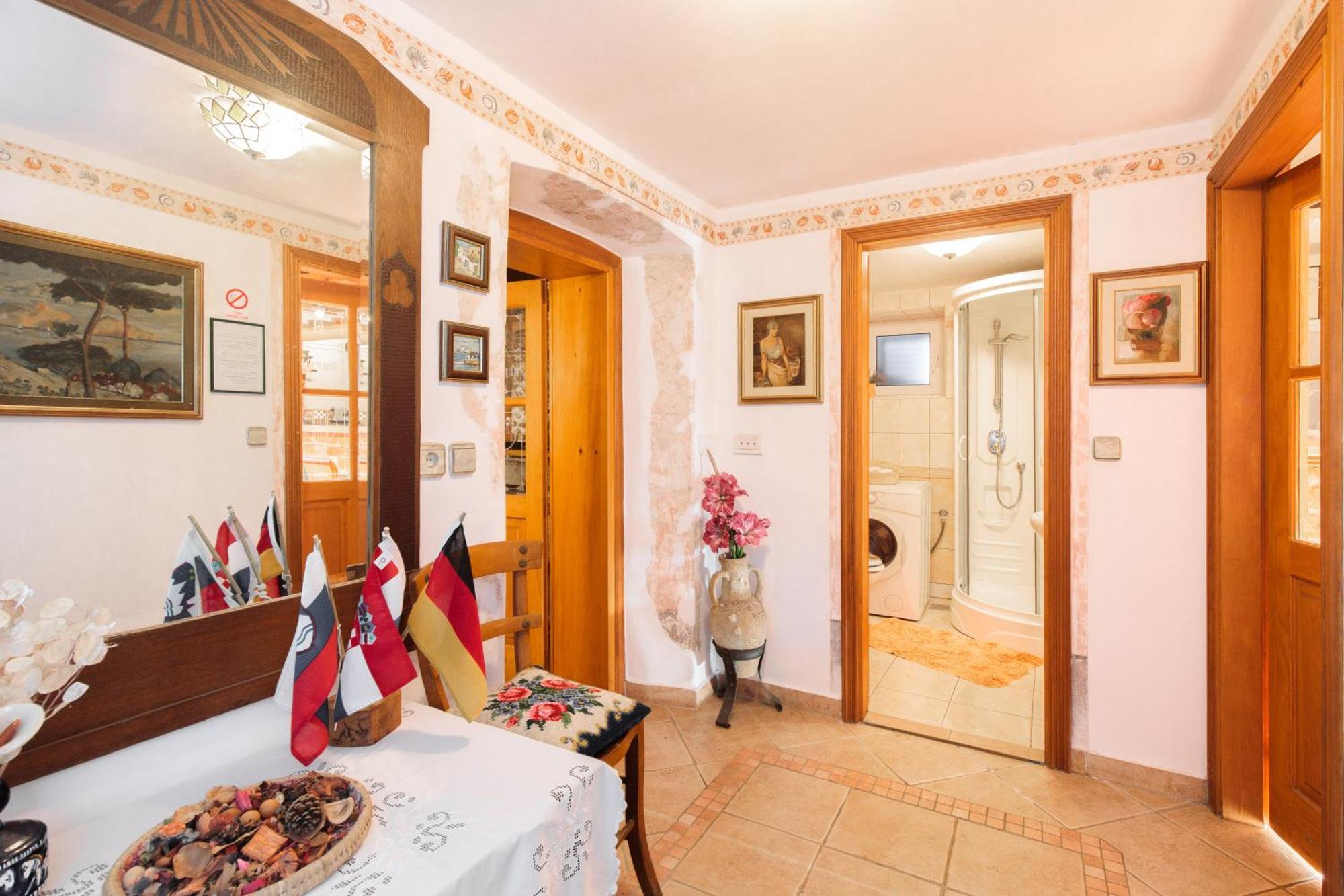 Apartment Villa Marija, Pinezici Krk Town Exteriör bild